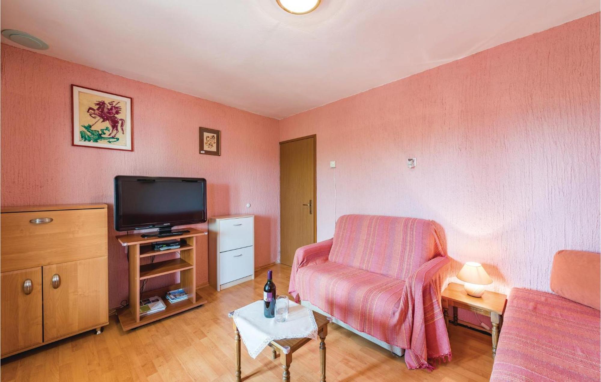 Awesome Home In Porec With House Sea View 외부 사진